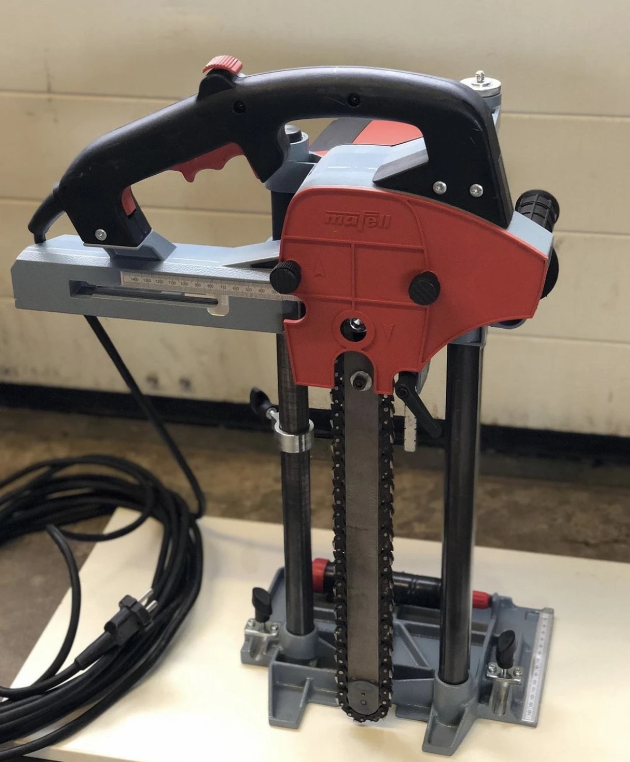 Holzbearbeitungsmaschine von JG Holztechnik